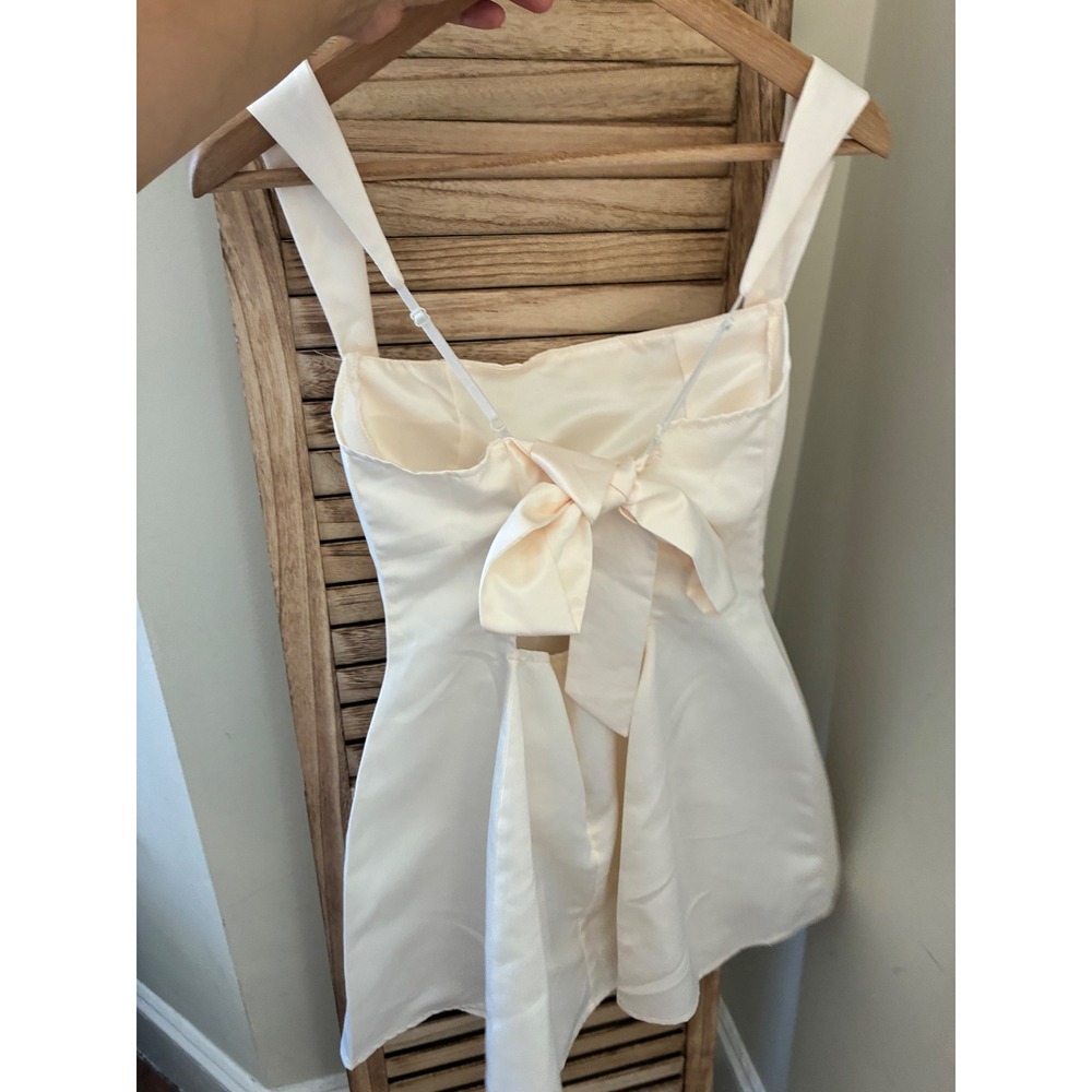 Cream White Satin Bow Back Cocktail Bridal Mini Dress Large Minimalist - Picture 4 of 9